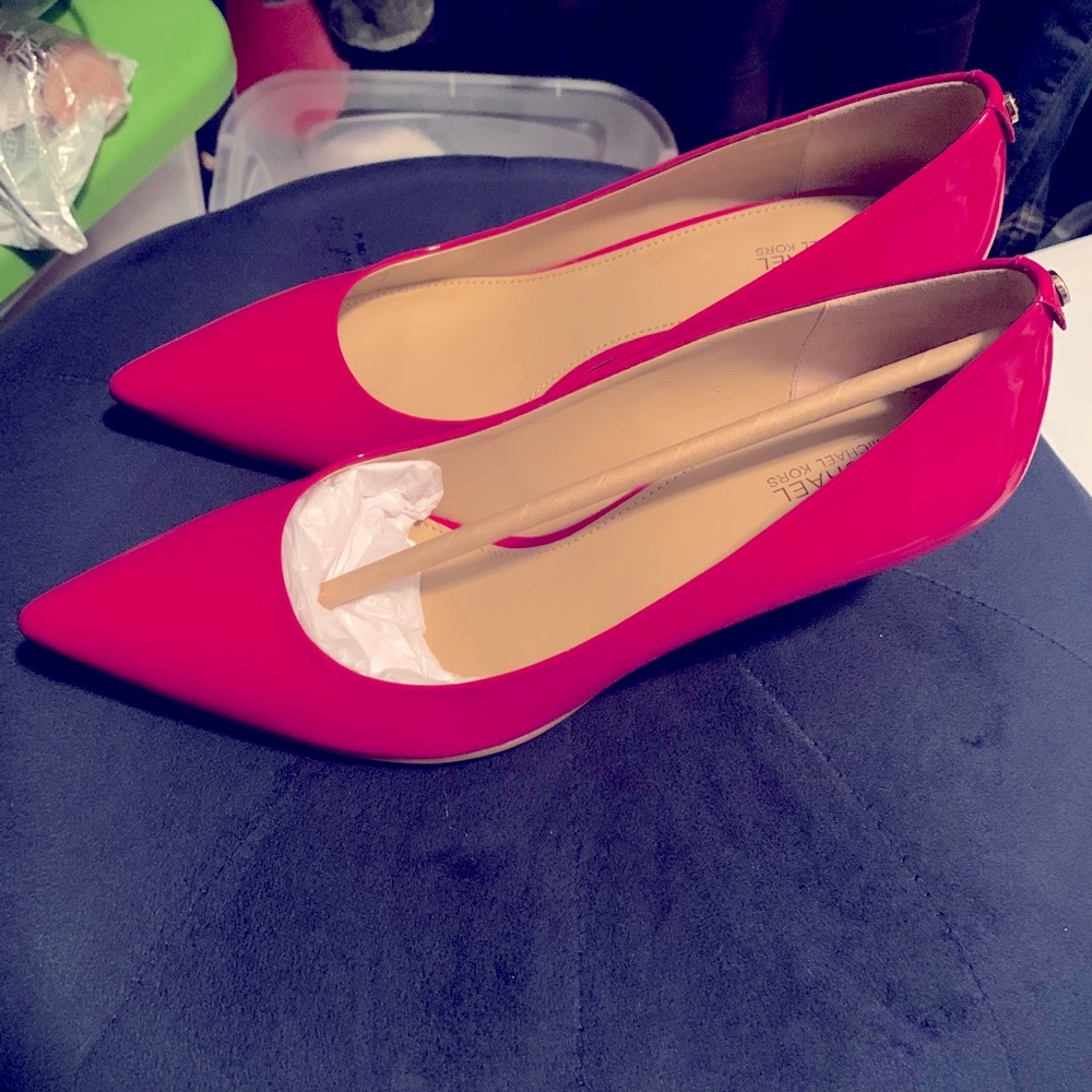 Michael Kors Hot Pink Pumps